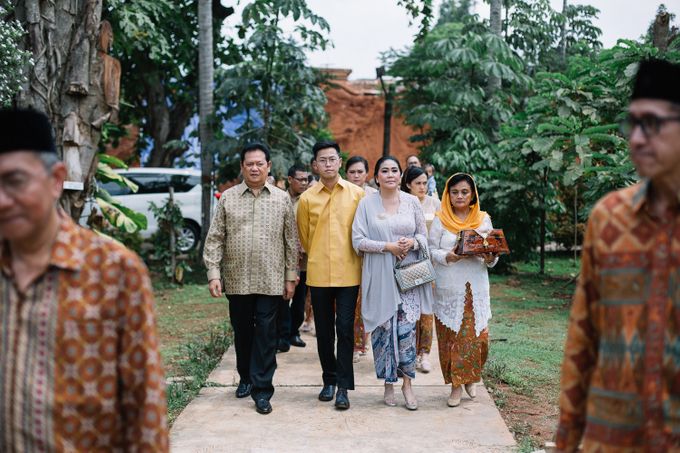 The Engagement of Ila & Ragyl at Hidden Paradise Jakarta by KAMALA WEDDINGS - 007 The Engagement of Ila & Ragyl at Hidden Paradise Jakarta by KAMALA WEDDINGS - 007
