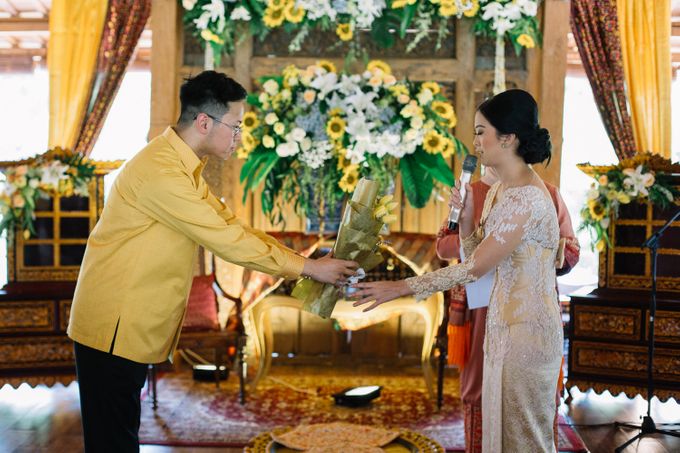 The Engagement of Ila & Ragyl at Hidden Paradise Jakarta by KAMALA WEDDINGS - 012 The Engagement of Ila & Ragyl at Hidden Paradise Jakarta by KAMALA WEDDINGS - 012