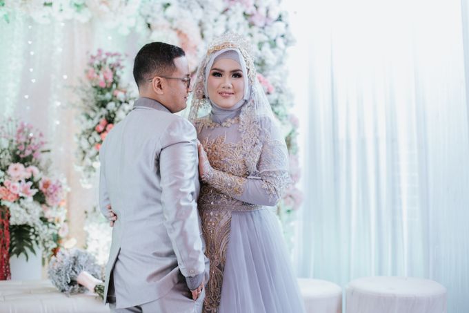 Kebaya Resepsi Nikah Nisa & Tito by LAKSMI  0817 0370 7670 by LAKSMI - Kebaya Muslimah & Islamic Bride - 004