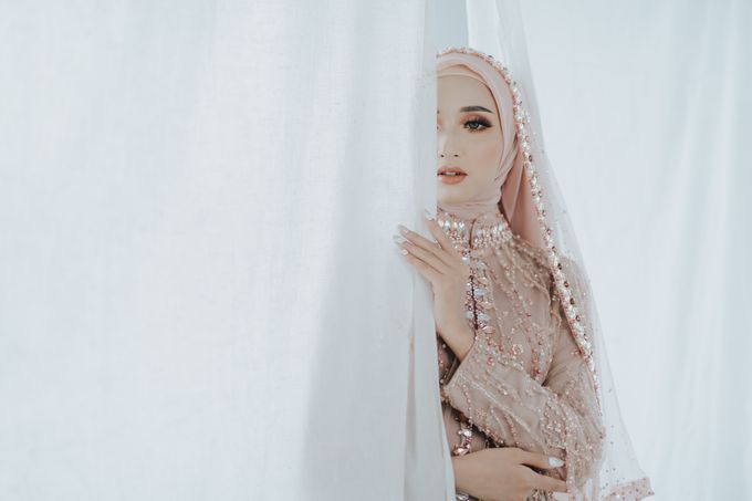 Photoshoot Dusty Pink Rainy by LAKSMI - Kebaya Muslimah & Islamic Bride - 001