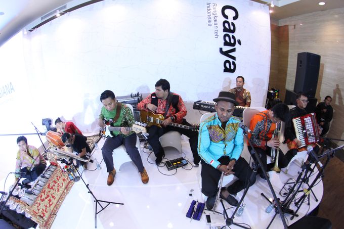Lantun Orchestra peluncuran produk CAAYA by AQUA by Chaka Music - 008