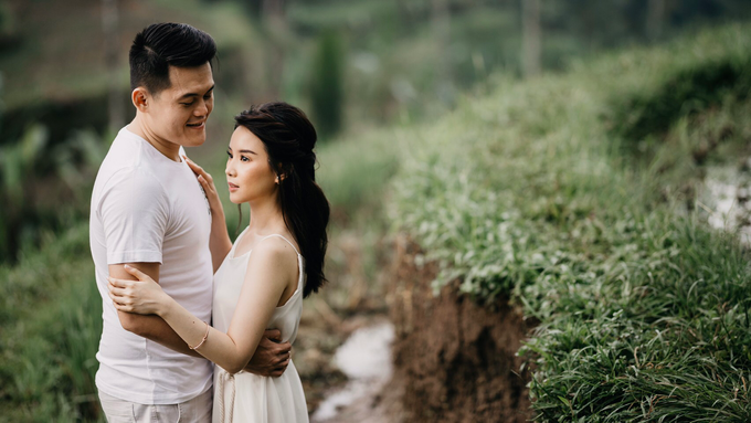 Bali Couple Session - Arwin & Josselyn by Lentera Production - 001 Bali Couple Session - Arwin & Josselyn by Lentera Production - 001