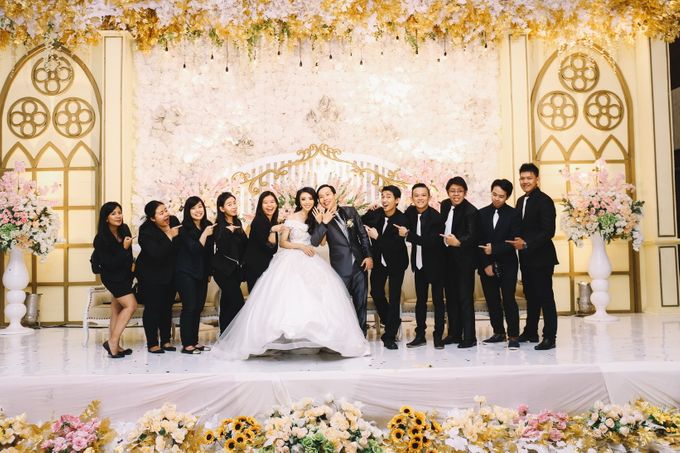 The Wedding of Leo & Cila by PlanMyDay Wedding Organizer - 010