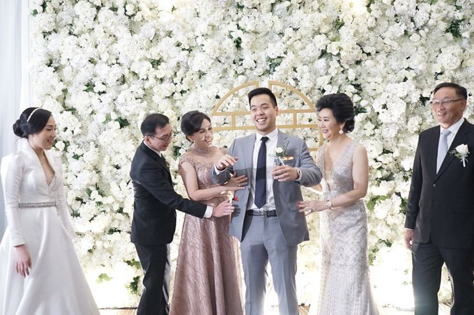 Wedding Day of Brian & Chrisella by Magnifique Wedding Organizer - 016 Wedding Day of Brian & Chrisella by Magnifique Wedding Organizer - 016