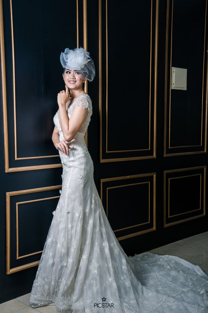 Photoshoot wedding gown studio rosegold by Rosegold - 005 Photoshoot wedding gown studio rosegold by Rosegold - 005
