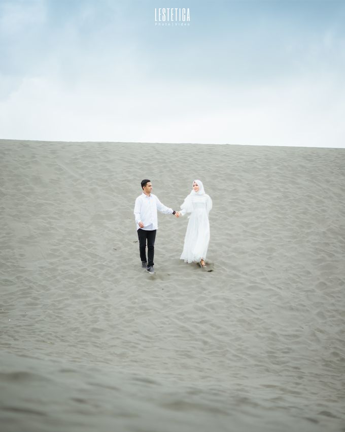 The Prewedding of Mona & Anang by Lestetica Photo & Video - 021 The Prewedding of Mona & Anang by Lestetica Photo & Video - 021