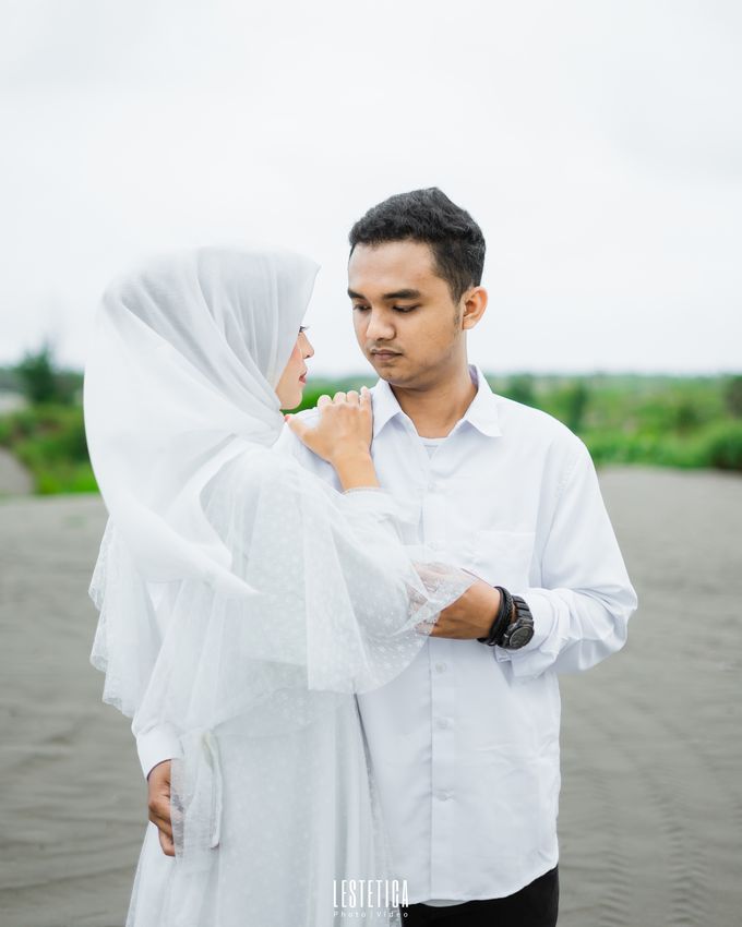 The Prewedding of Mona & Anang by Lestetica Photo & Video - 019 The Prewedding of Mona & Anang by Lestetica Photo & Video - 019