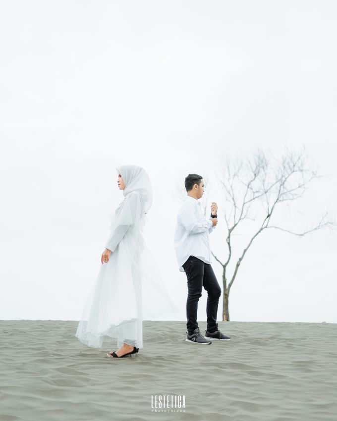 The Prewedding of Mona & Anang by Lestetica Photo & Video - 002 The Prewedding of Mona & Anang by Lestetica Photo & Video - 002