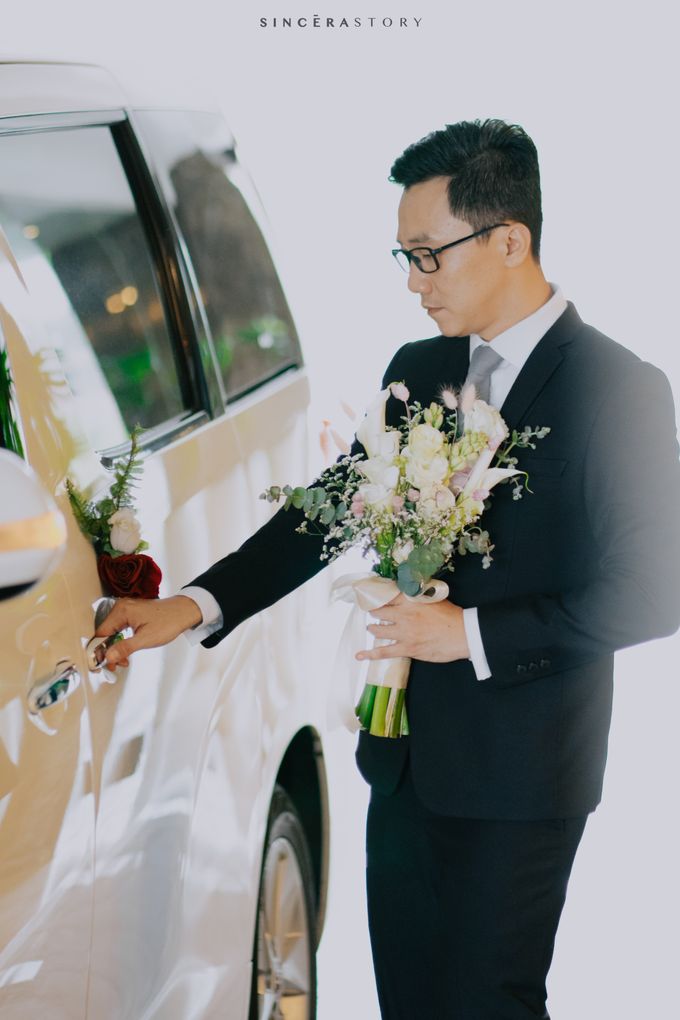 Audy & Indah Wedding Day by Reverose Flower Studio - 001 Audy & Indah Wedding Day by Reverose Flower Studio - 001
