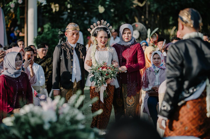 Resepsi pernikahan Nathasya - Rully by LIGHT Enterprise - 009