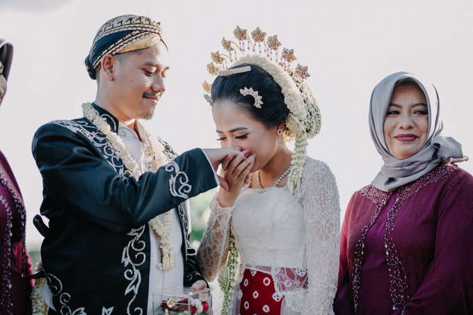 Resepsi pernikahan Nathasya - Rully by LIGHT Enterprise - 037