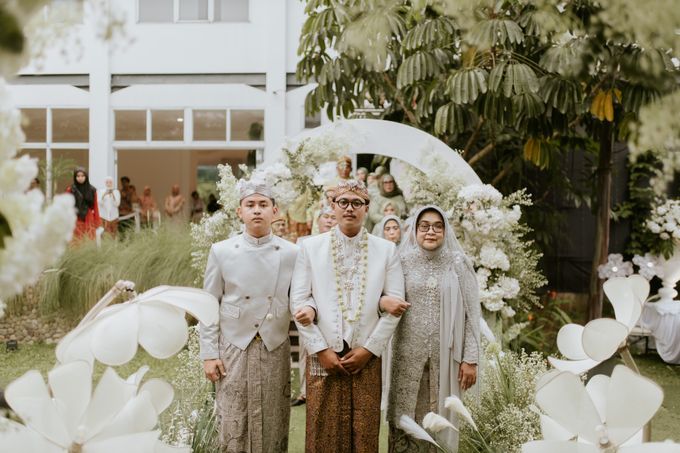 THE WEDDING OF LILA & PANDU by Jari Manis Bali - 002 THE WEDDING OF LILA & PANDU by Jari Manis Bali - 002