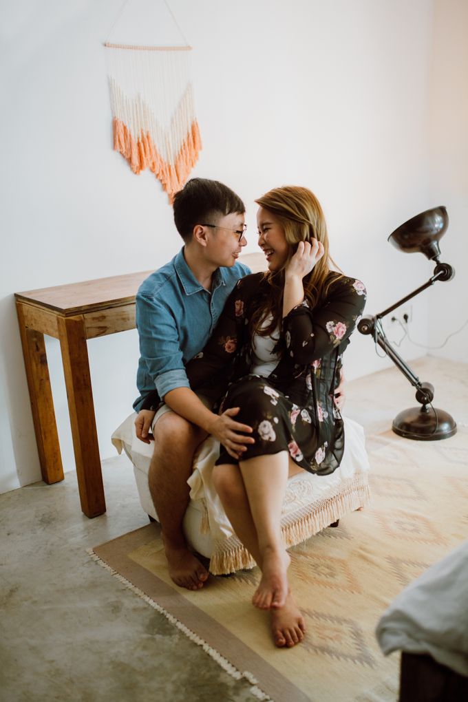 Chic Beach Villa & Golden Hour Engagement Shoot by fire, wood & earth - 001 Chic Beach Villa & Golden Hour Engagement Shoot by fire, wood & earth - 001