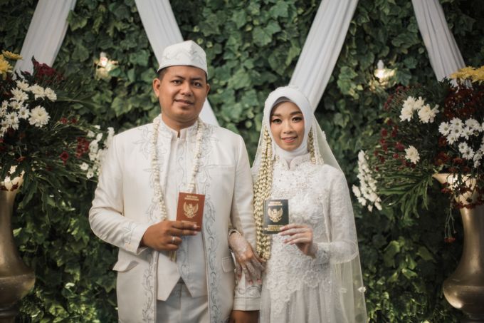 Akad Of Elly & Rizal by LAKSMI - Kebaya Muslimah & Islamic Bride - 016 Akad Of Elly & Rizal by LAKSMI - Kebaya Muslimah & Islamic Bride - 016