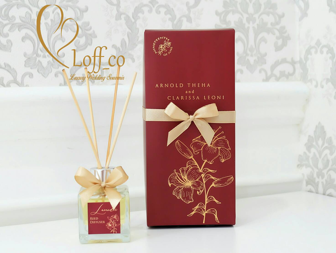 Reed Diffuser by Loff_co souvenir - 042 Reed Diffuser by Loff_co souvenir - 042