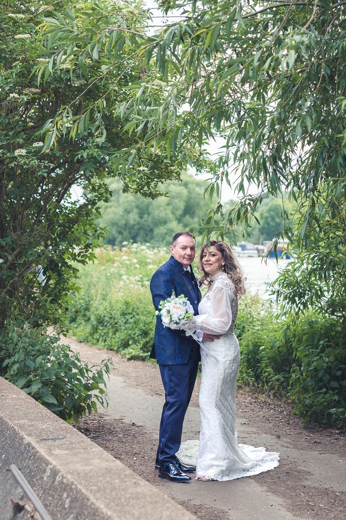 Wedding Photography and Videography Service on A Sunny Day at The Petersham Hotel, Richmond, London, England by TheSnapshotCafe - 013 Wedding Photography and Videography Service on A Sunny Day at The Petersham Hotel, Richmond, London, England by TheSnapshotCafe - 013