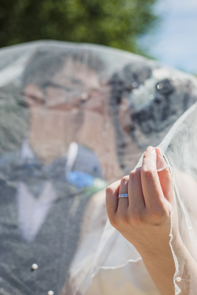 Wedding Photography and Bridal Party Hair & Makeup Service to Lovely Hong Kong Bride and Groom in Covent Garden, London, UK by TheSnapshotCafe - 009