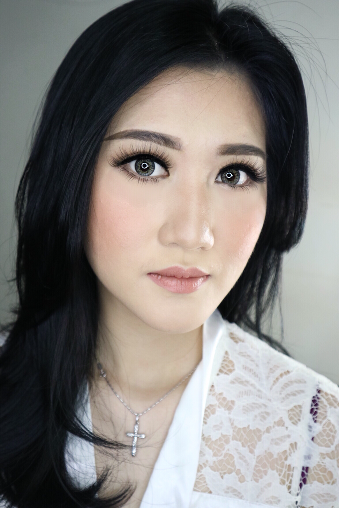 Lita wedding trial by Loresa Mua - 002