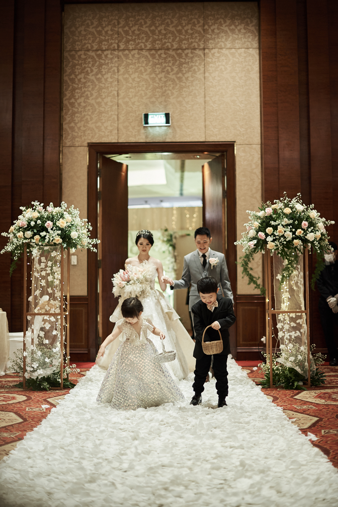 Ancilla And Yulius Wedding Day by JW Marriott Hotel Jakarta - 005