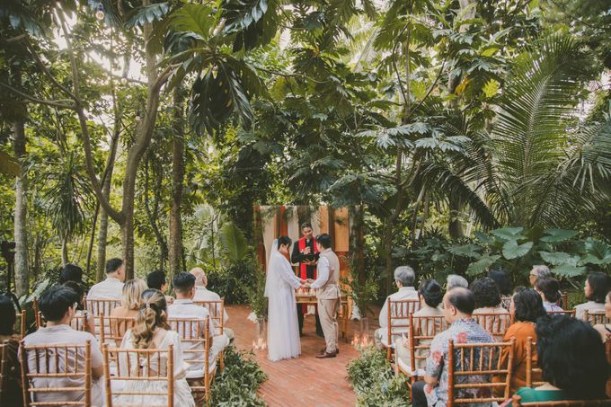 Holy Matrimony / Akad by Titik Dua - 010