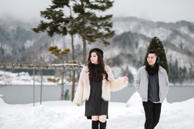 Prewedding Japan Winter by Yos - Edward & Wenda by Loxia Photo & Video - 044 Prewedding Japan Winter by Yos - Edward & Wenda by Loxia Photo & Video - 044