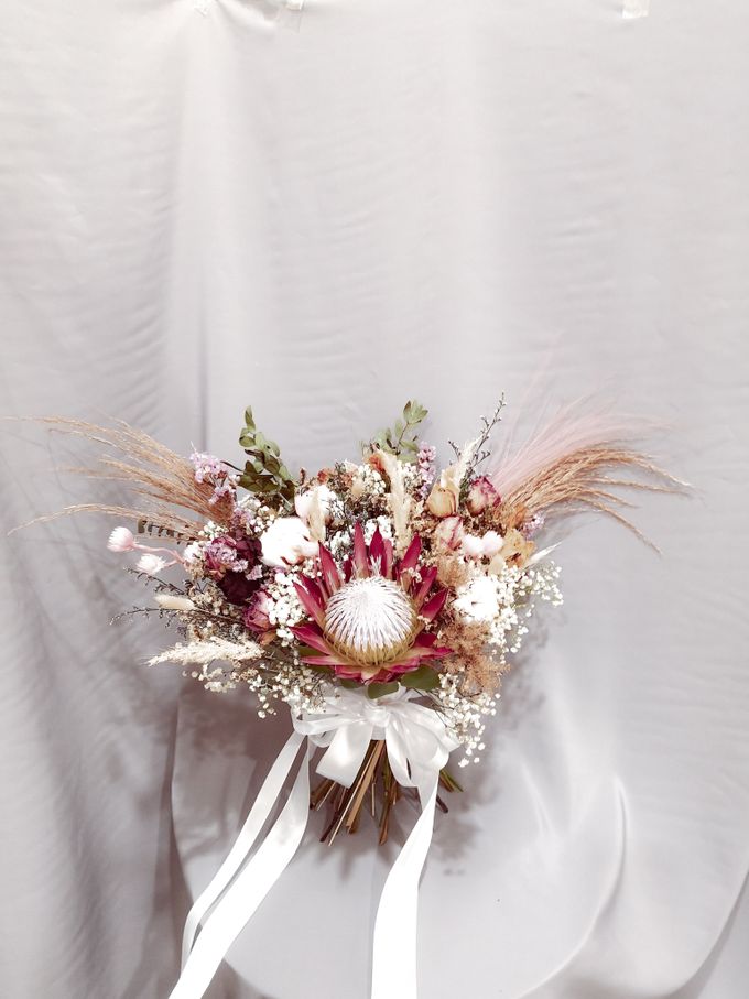 Dried Wedding Bouquet Series by Frisch Florist - 003 Dried Wedding Bouquet Series by Frisch Florist - 003