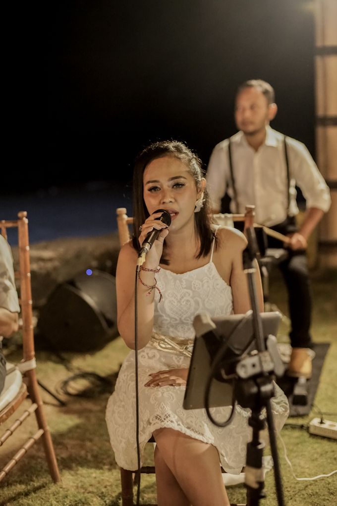 Lead Singer by SHIVANA ENTERTAINMENT - 044 Lead Singer by SHIVANA ENTERTAINMENT - 044