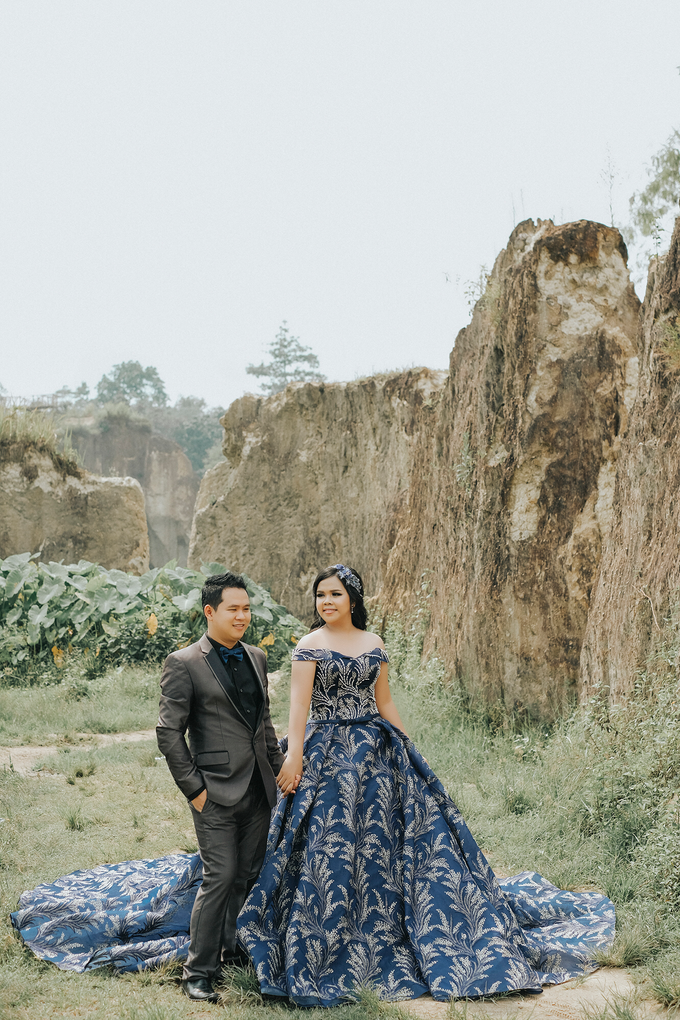 Love journey
Hendry and Sherly by Lavio Photography & Cinematography - 013 Love journey
Hendry and Sherly by Lavio Photography & Cinematography - 013