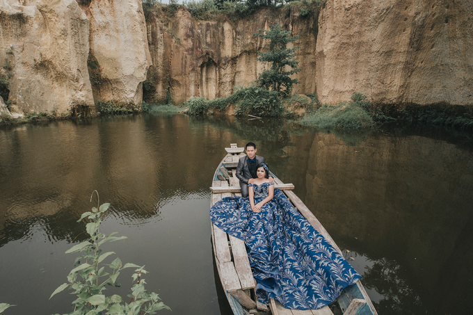 Love journey
Hendry and Sherly by Lavio Photography & Cinematography - 002 Love journey
Hendry and Sherly by Lavio Photography & Cinematography - 002