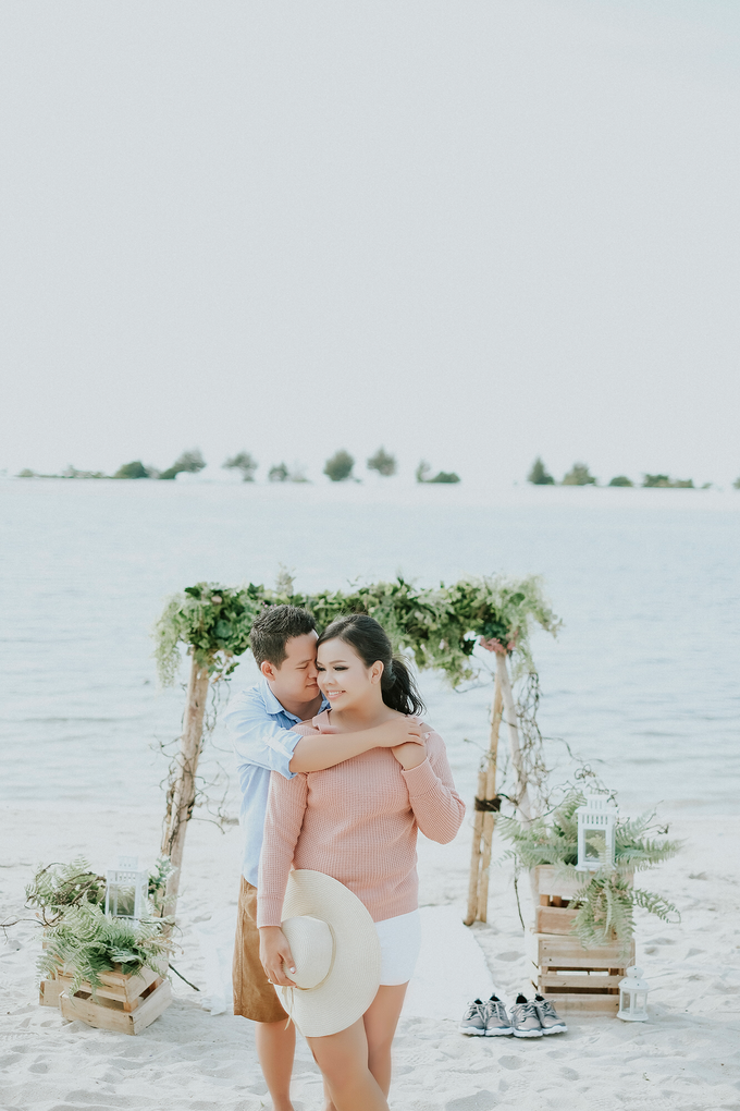 Love journey
Hendry and Sherly by Lavio Photography & Cinematography - 021 Love journey
Hendry and Sherly by Lavio Photography & Cinematography - 021