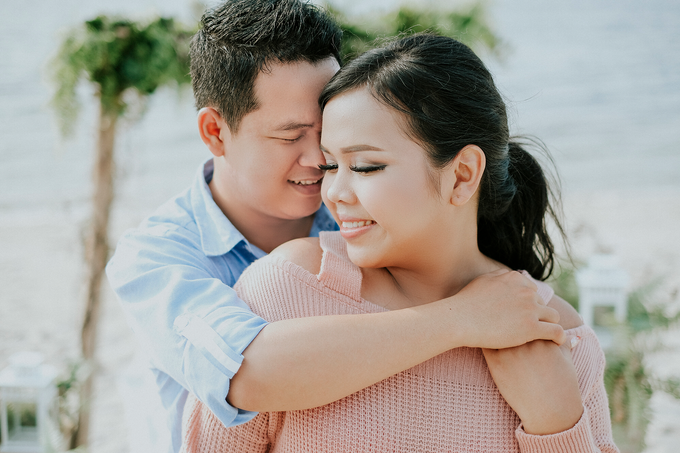Love journey
Hendry and Sherly by Lavio Photography & Cinematography - 022 Love journey
Hendry and Sherly by Lavio Photography & Cinematography - 022