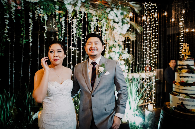 Wedding day Vicky and Cindy by Luminous Bridal Boutique - 003 Wedding day Vicky and Cindy by Luminous Bridal Boutique - 003