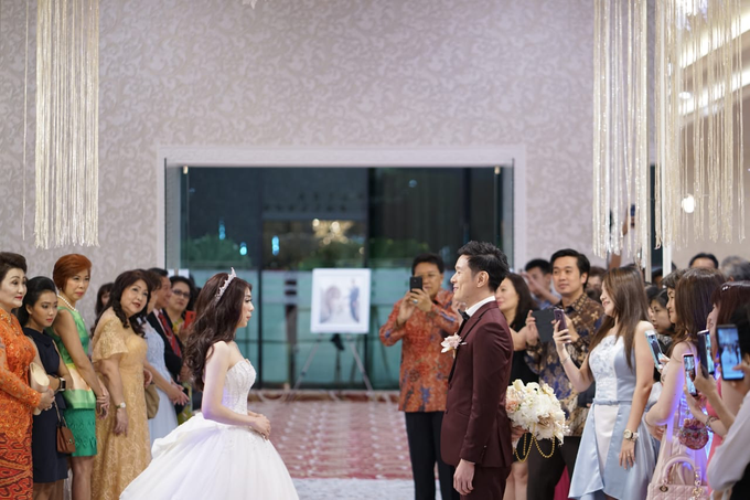 Wedding Day Steven and Yohana by Luminous Bridal Boutique - 022 Wedding Day Steven and Yohana by Luminous Bridal Boutique - 022