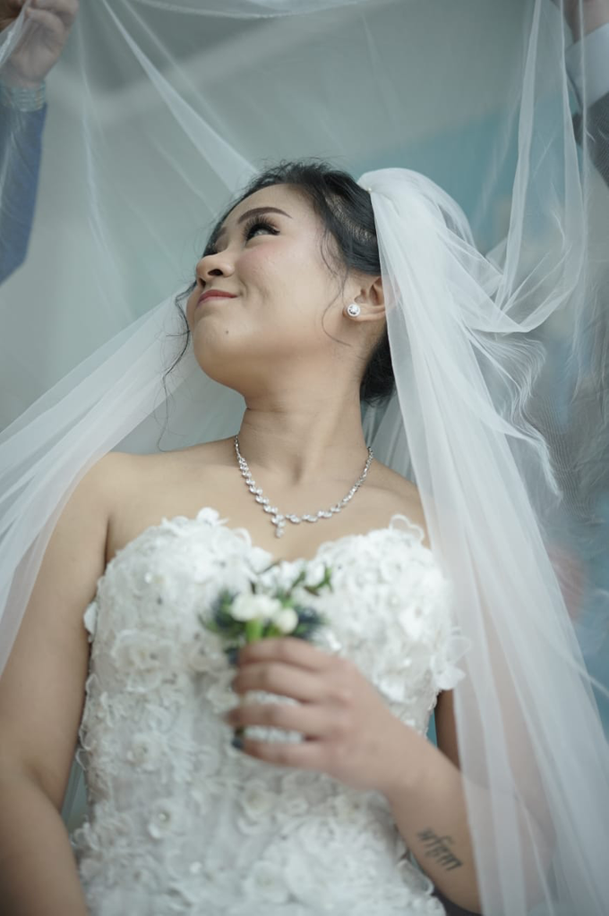 Wedding Day Jeffrey and Veronica by Luminous Bridal Boutique - 002 Wedding Day Jeffrey and Veronica by Luminous Bridal Boutique - 002