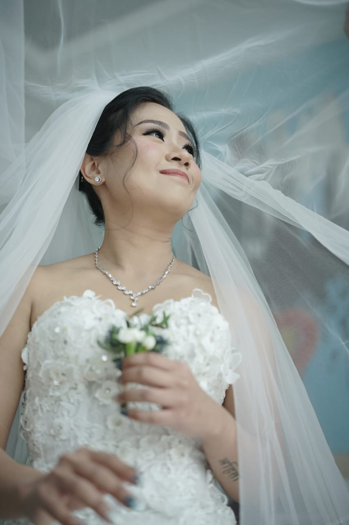 Wedding Day Jeffrey and Veronica by Luminous Bridal Boutique - 001 Wedding Day Jeffrey and Veronica by Luminous Bridal Boutique - 001