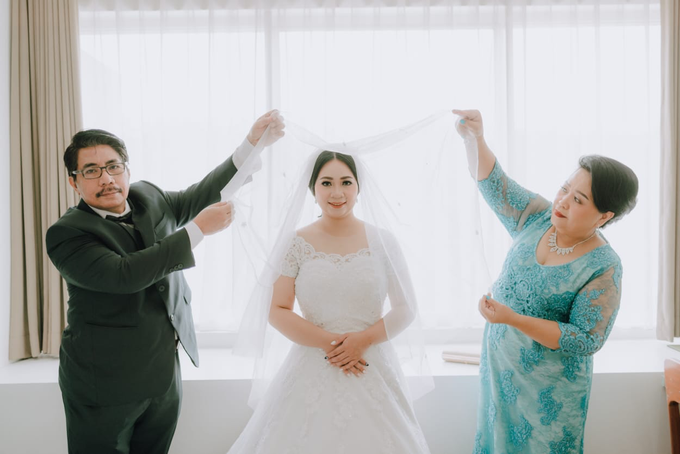 Wedding Day Ari and Nebula by Luminous Bridal Boutique - 010 Wedding Day Ari and Nebula by Luminous Bridal Boutique - 010