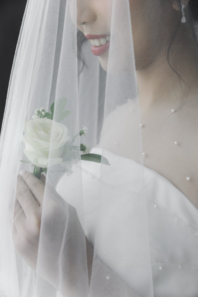 Wedding Day Dirga and Deviani by Luminous Bridal Boutique - 001 Wedding Day Dirga and Deviani by Luminous Bridal Boutique - 001