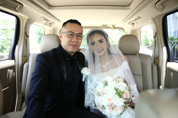 Wedding Day Harry and Angga by Luminous Bridal Boutique - 002 Wedding Day Harry and Angga by Luminous Bridal Boutique - 002