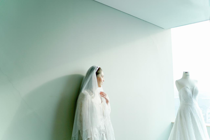 Wedding Day Risky and Theresia by Luminous Bridal Boutique - 025 Wedding Day Risky and Theresia by Luminous Bridal Boutique - 025