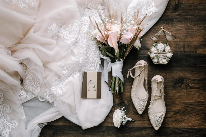 Wedding Day Danny and Amelia by Luminous Bridal Boutique - 009 Wedding Day Danny and Amelia by Luminous Bridal Boutique - 009