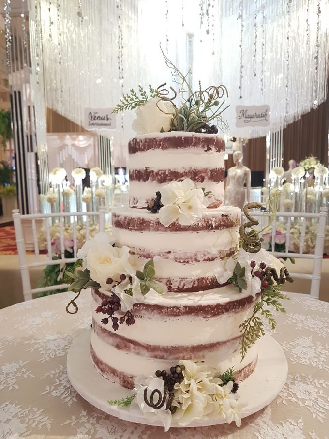 Naked Cake by Amor Cake - 006 Naked Cake by Amor Cake - 006