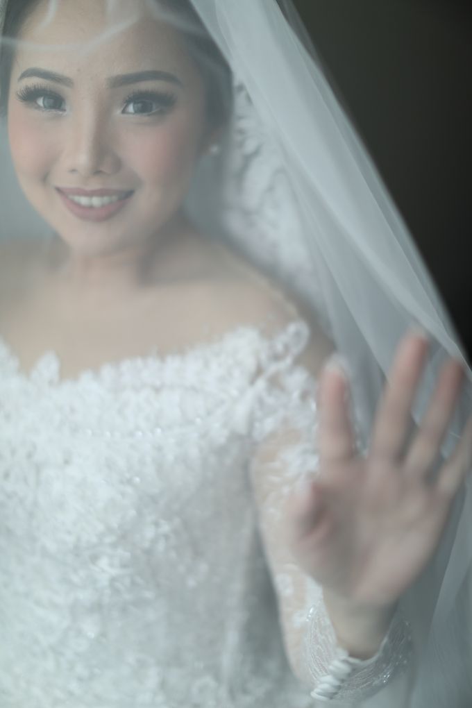 Wedding Day Of Austin And Hanny by Sofie Hair - 008