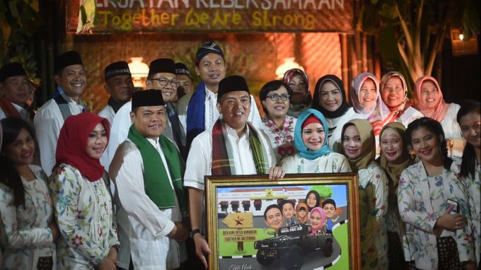 Wedding Anniversary Kombes Pol M Iqbal & Ibu Nindya by Celtic Creative - 008 Wedding Anniversary Kombes Pol M Iqbal & Ibu Nindya by Celtic Creative - 008