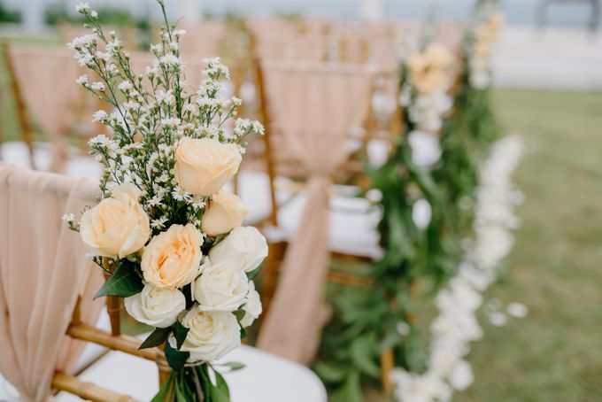 Intimate Wedding of Indah & Deven by Delapan Bali Event & Wedding - 015 Intimate Wedding of Indah & Deven by Delapan Bali Event & Wedding - 015