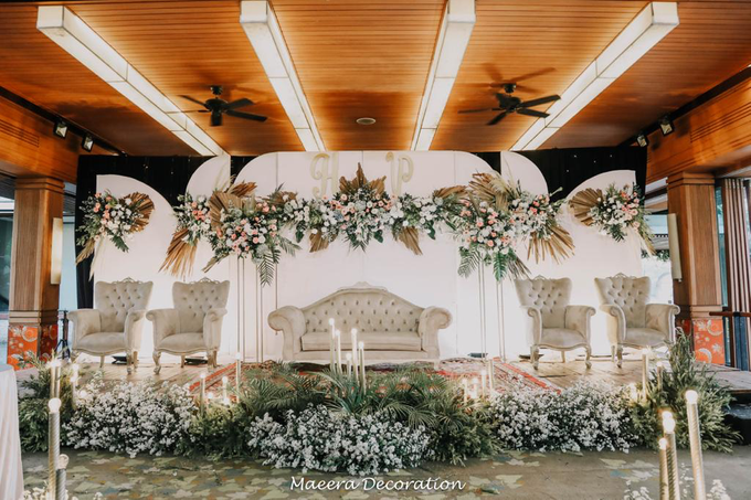 Veren & Hara Wedding by Maeera Decoration - 015