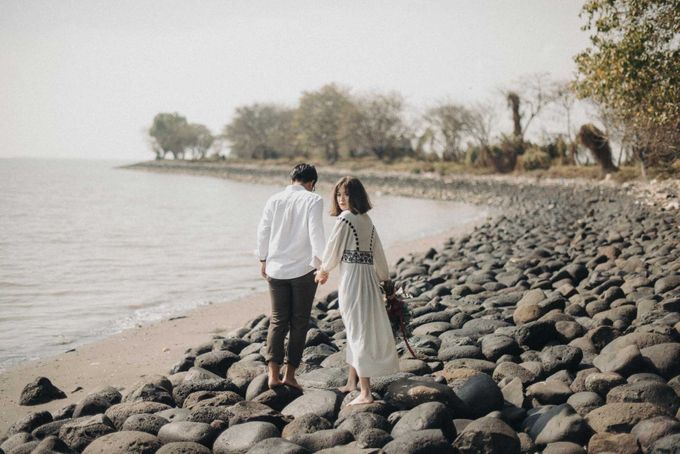 Elang & Vita Postwedding by Dhika by MA Fotografia - 016 Elang & Vita Postwedding by Dhika by MA Fotografia - 016