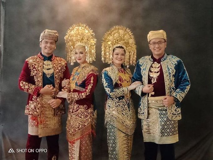 Pernikahan Unik 2 Pengantin Sekaligus by PUSPITA SAWARGI (wedding and catering service) - 003