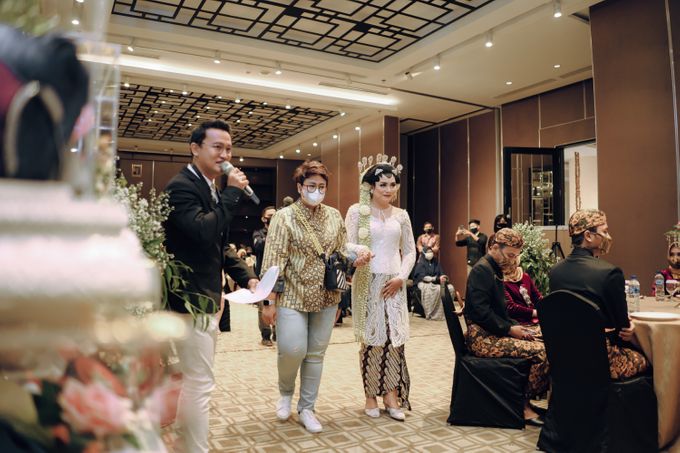 Yuni & Noval by Majestic Photograph - 003 Yuni & Noval by Majestic Photograph - 003