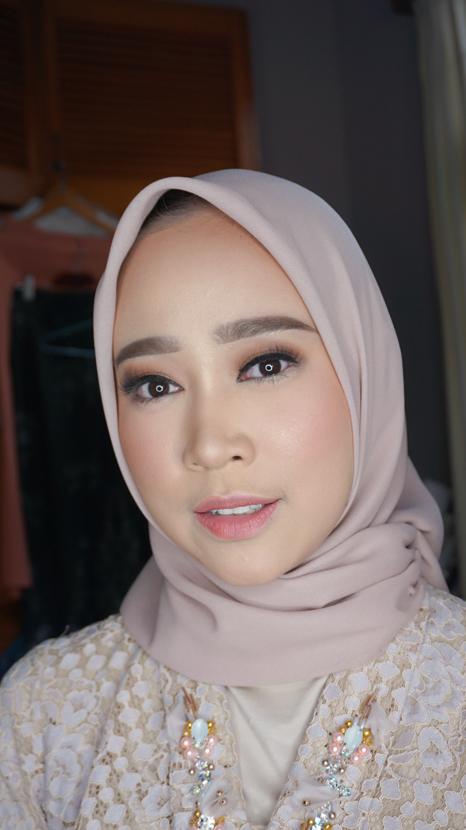 Engagement Makeup for Ms. Prieta by Makeupbyamhee - 008