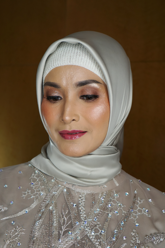 Moms - SashaFajar Wedding by Makeupbyamhee - 002